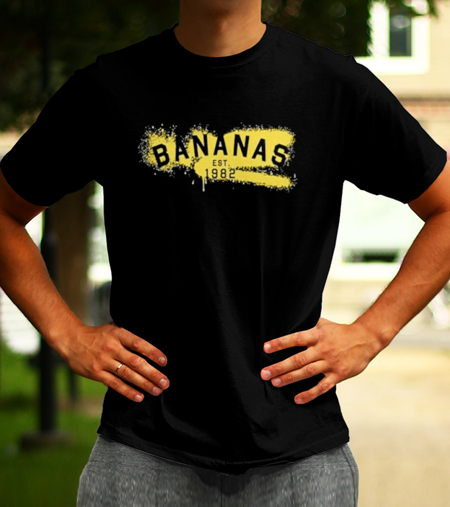 Bananas Est 1982 Vintage Graffiti Style Yellow Brushstroke T-Shirt