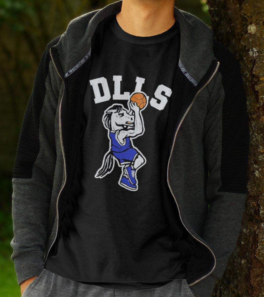 DLLS Basketball Horse Player In Blue Jersey T-Shirt