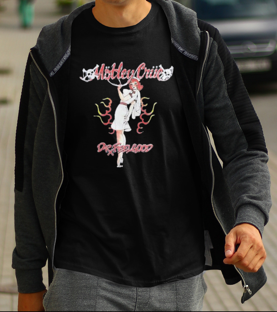 Mötley Crüe Dr. Feelgood Nurse Vintage Aesthetic T-Shirt