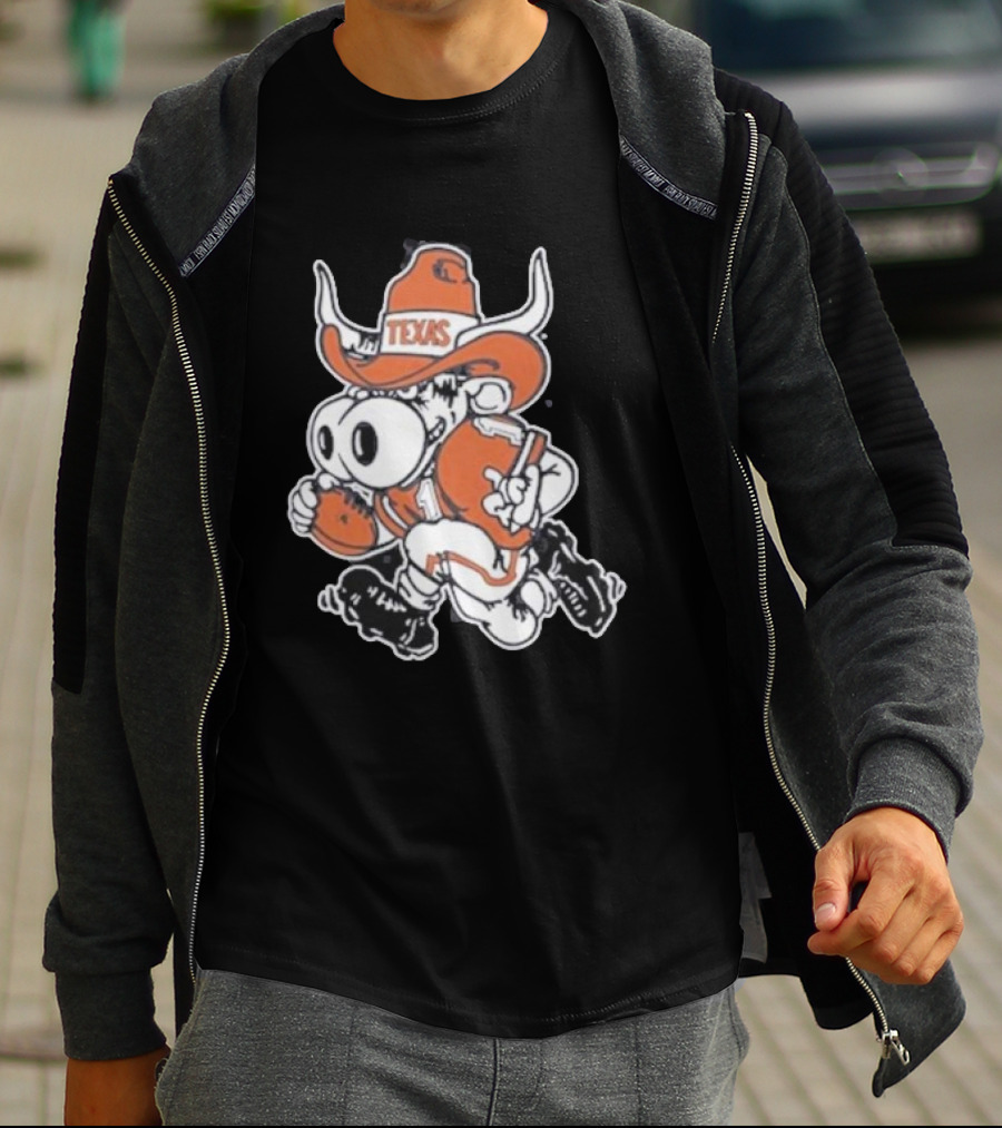 Texas Longhorns Bevo Mascot Football Cowboy T-Shirt