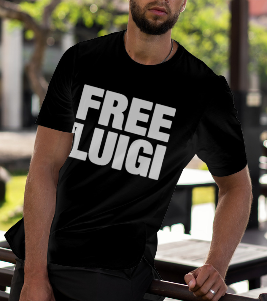 FREE LUIGI Nintendo Meme Fan Tee Mario Brothers T-Shirt