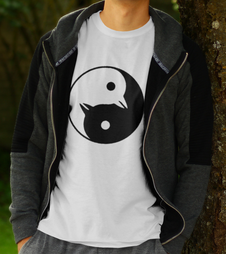 Yin Yang Penguins Pinguini Tattici Nucleari T-Shirt