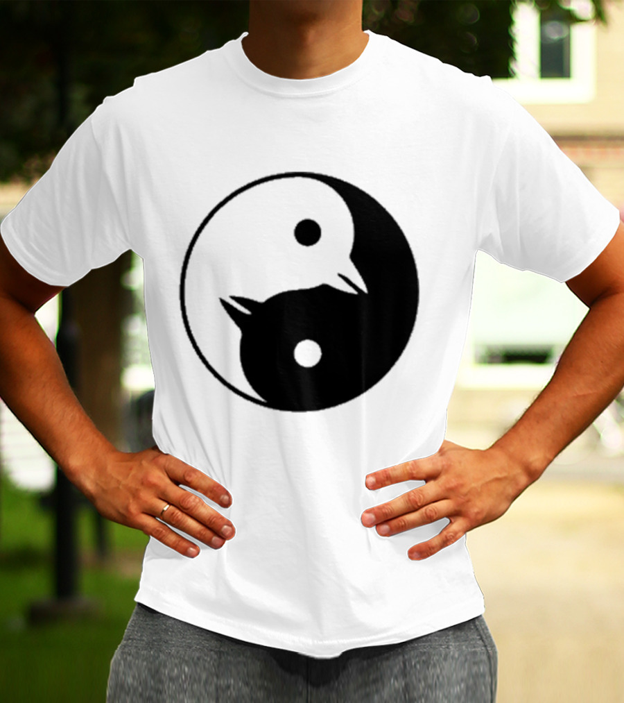 Yin Yang Penguins Pinguini Tattici Nucleari T-Shirt