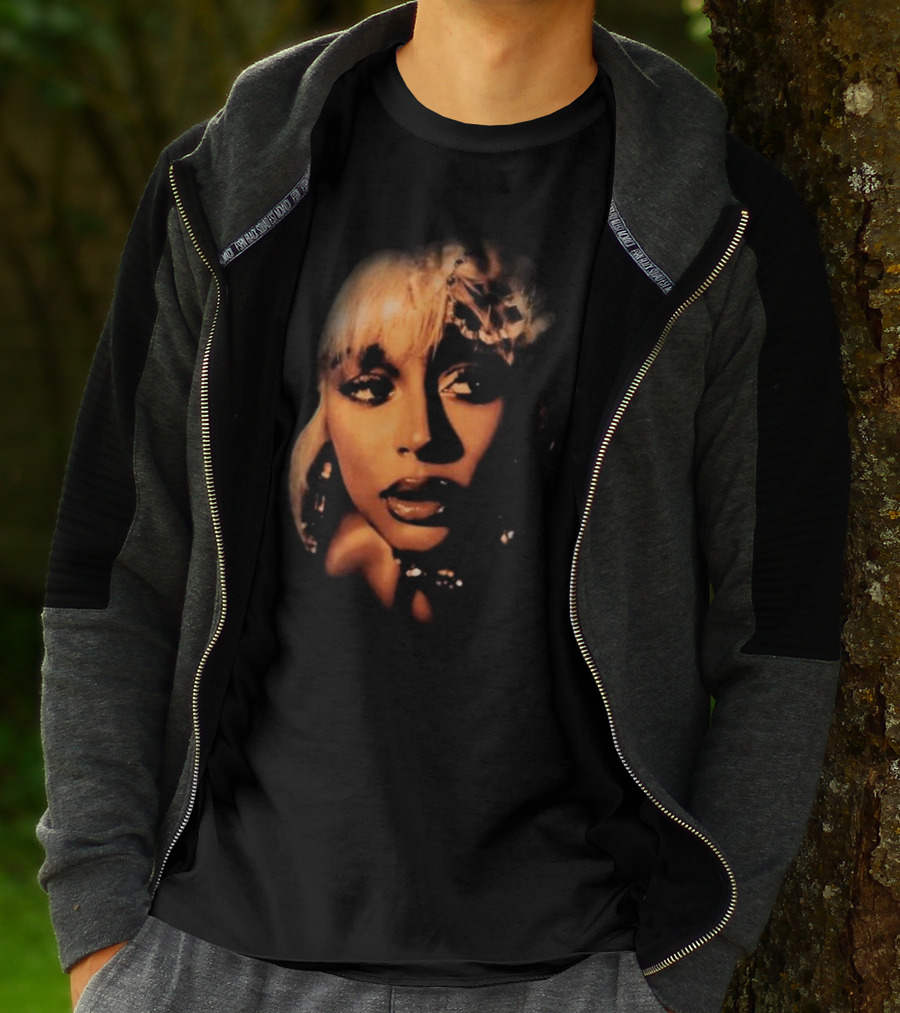 Victoria Monét Jaguar II Deluxe Vintage T-Shirt