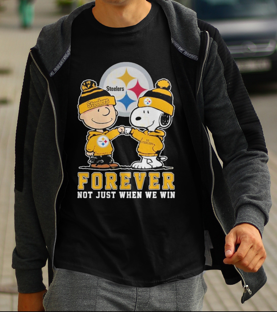 Pittsburgh Steelers Snoopy Forever Not Just When We Win Fan Fist Bump T-Shirt