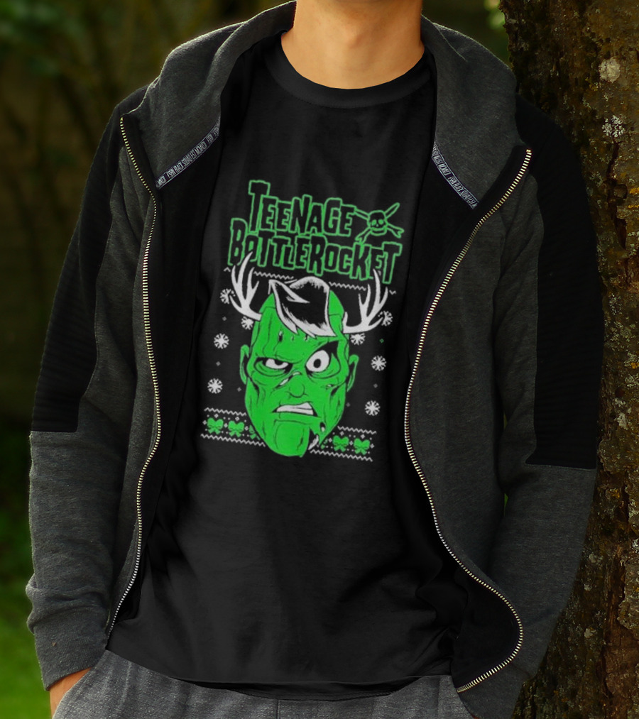 Teenage Bottlerocket Green Grumpy Face With Antlers Snowflakes Skulls Christmas T-Shirt