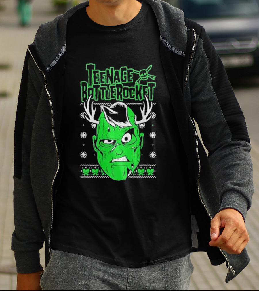 Teenage Bottlerocket Green Grumpy Face With Antlers Snowflakes Skulls Christmas T-Shirt
