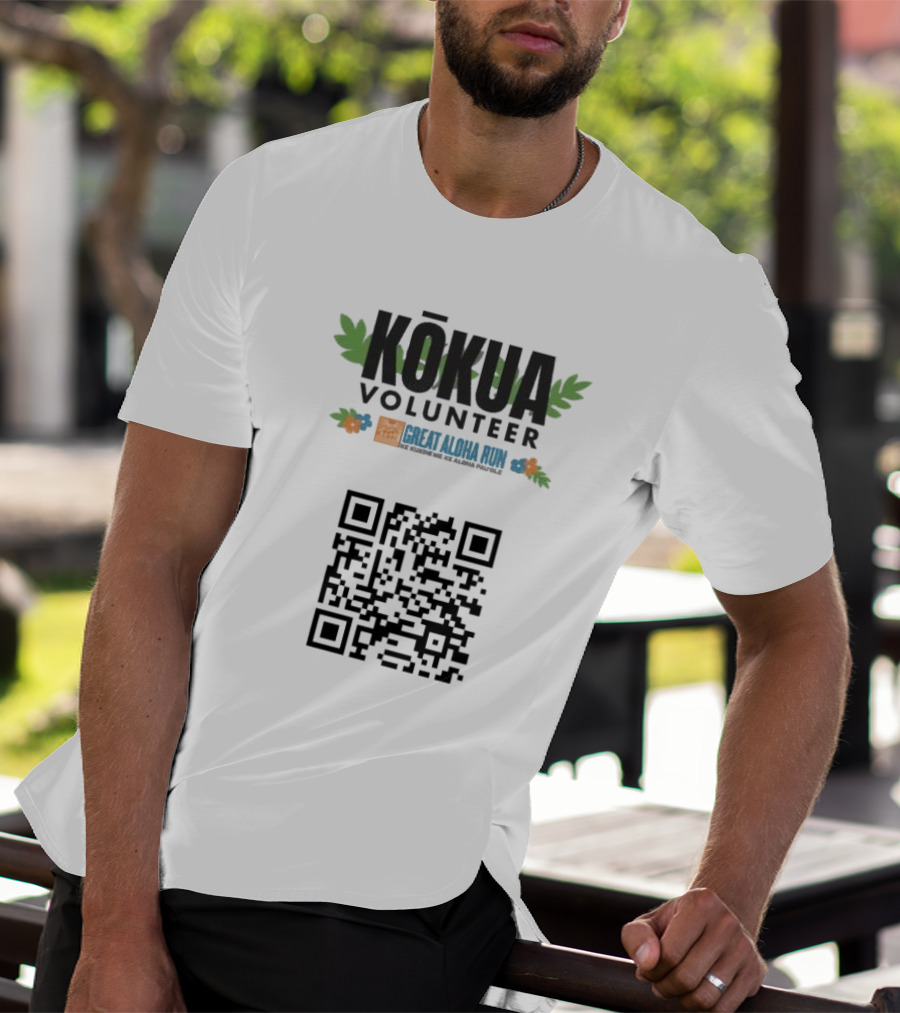Kokua Volunteer Great Aloha Run Ke Kukinii Me Ke Aloha Pau Ole QR Code T-Shirt