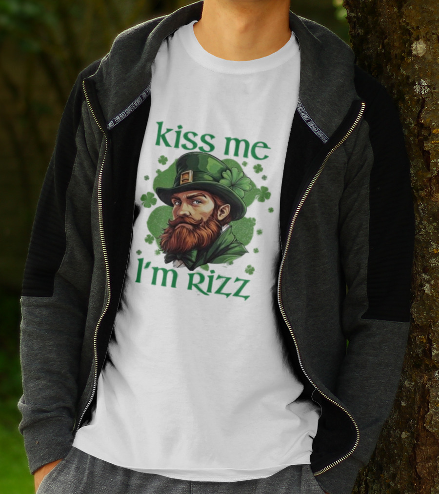 Kiss Me I'm Rizz St Patrick's Day Leprechaun Hat Shamrocks T-Shirt