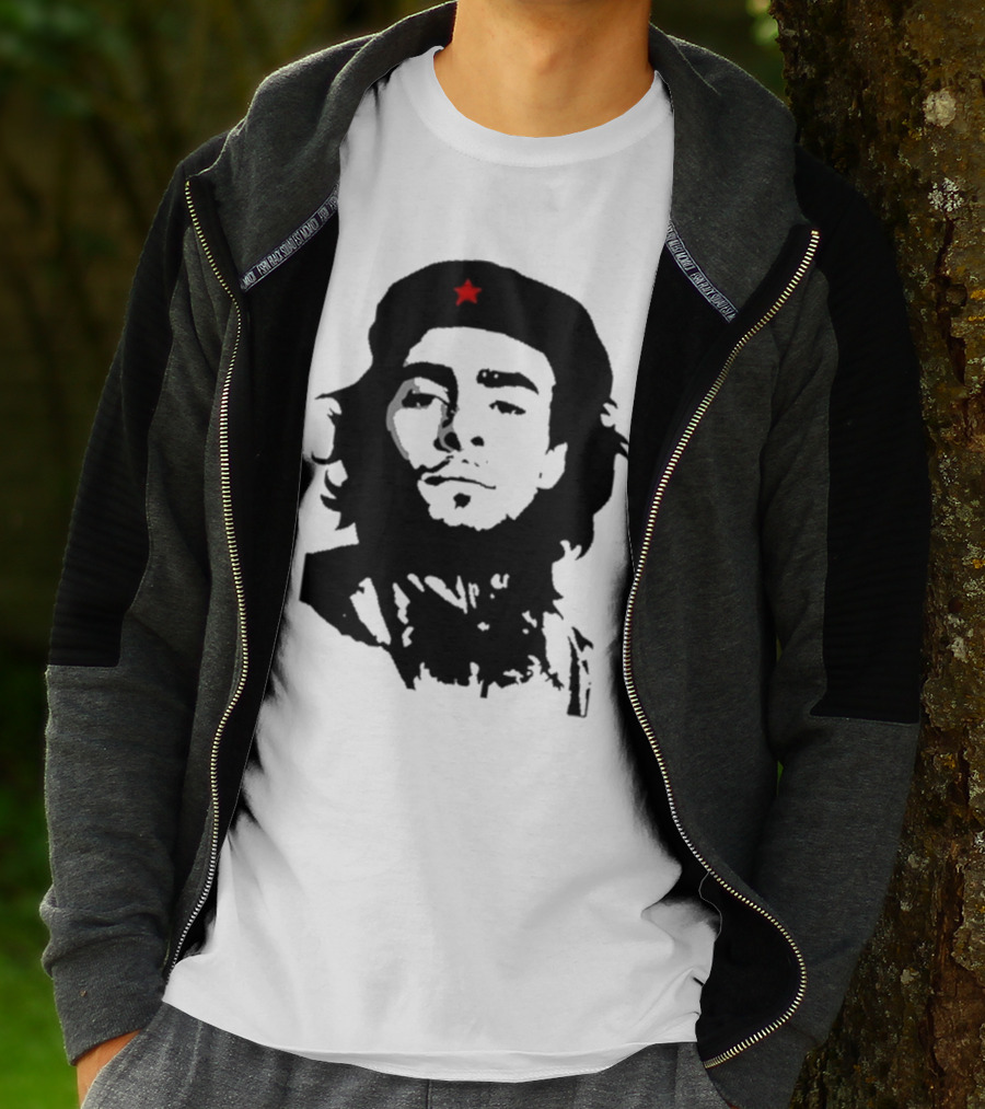 Luigi Mangione Che Guevara Iconic Red Star Beret Face T-Shirt