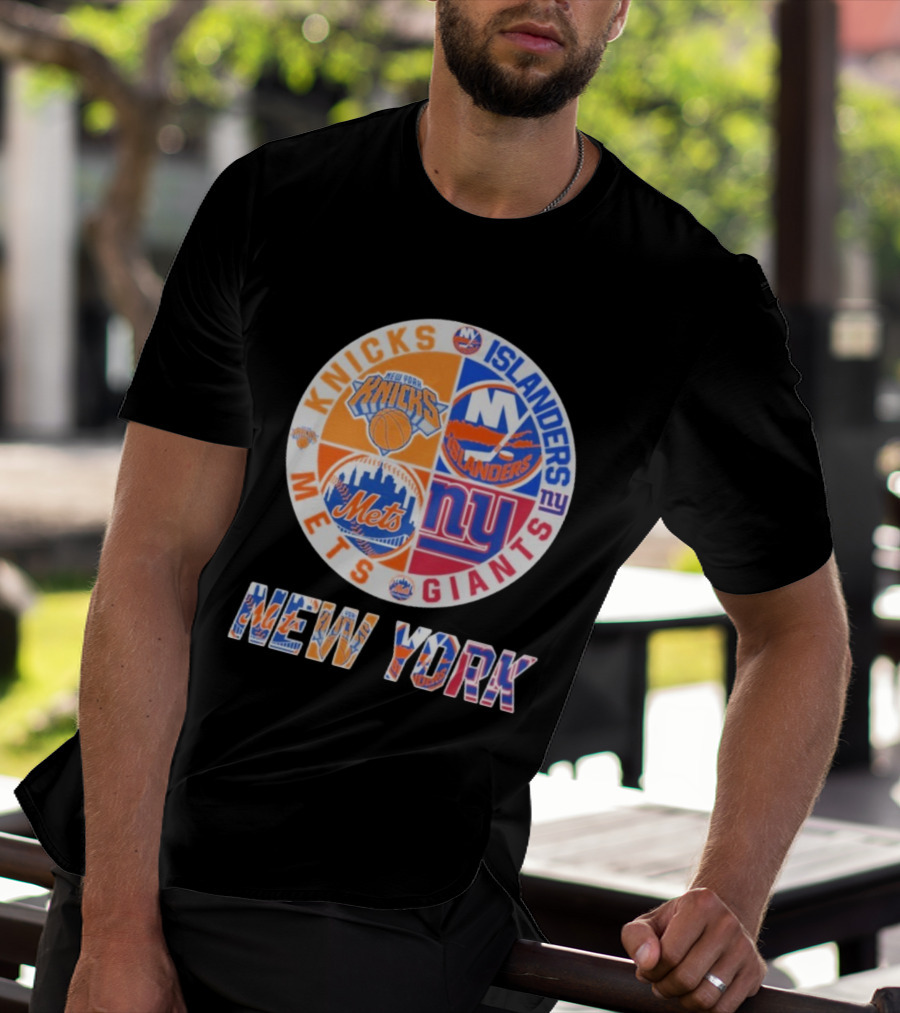 New York Knicks Mets Giants Islanders Logos Circle NYC Sports Teams T-Shirt