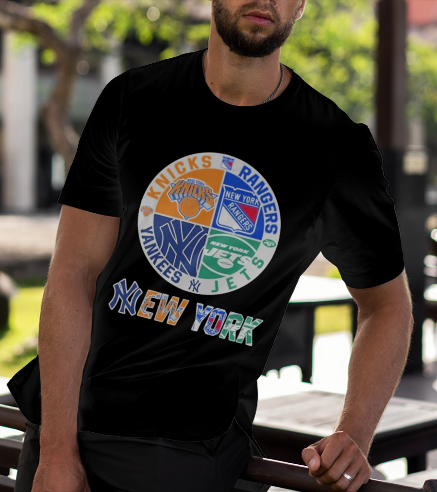 New York Knicks Rangers Yankees Jets Circle T-Shirt