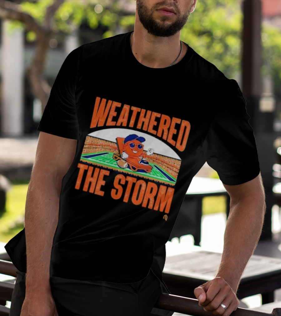 Syracuse Orange Weathered The Storm Lounge Mascot On Field T-Shirt
