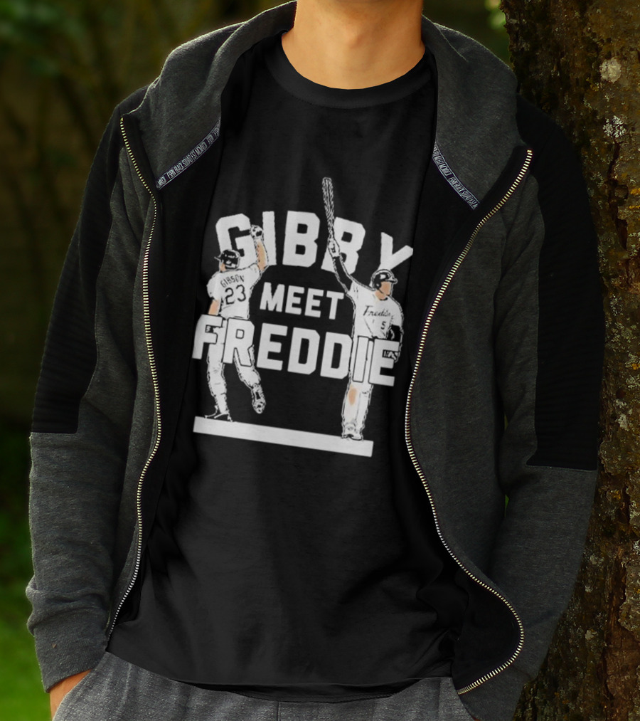 Gibby Meet Freddie Los Angeles Dodgers Baseball Moment T-Shirt