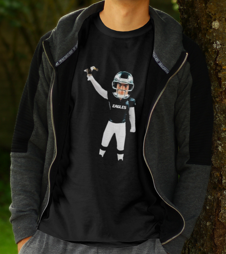 Eagles Bobblehead Football Player Holding Miniature Golf Club T-Shirt
