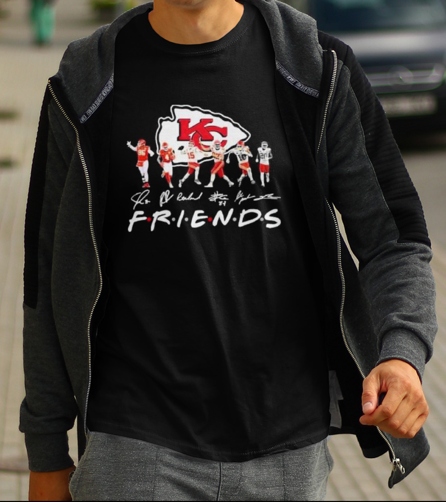 Chris Jones Patrick Mahomes Travis Kelce Friends Kansas City Chiefs Football KC Signatures T-Shirt
