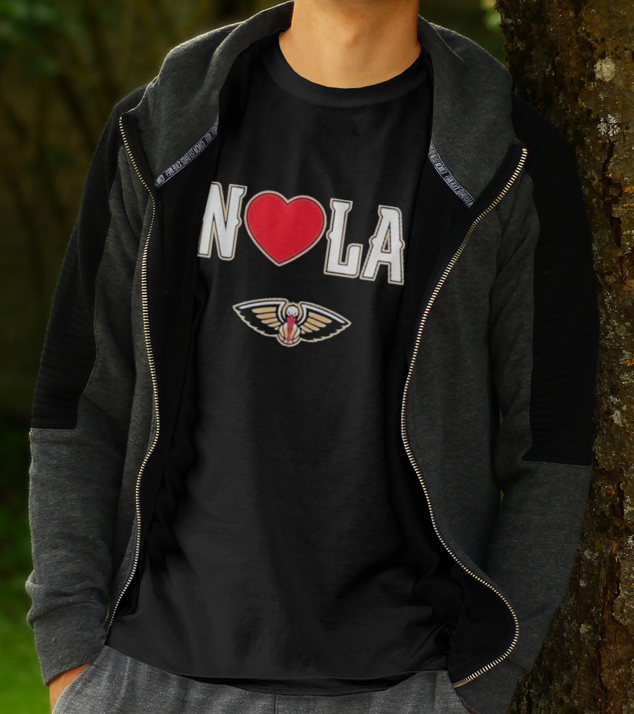 New Orleans Pelicans Heart NOLA Love With Pelicans T-Shirt