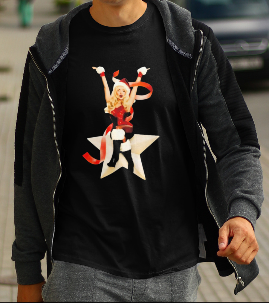 Sabrina Carpenter Santa Star Festive Decor T-Shirt