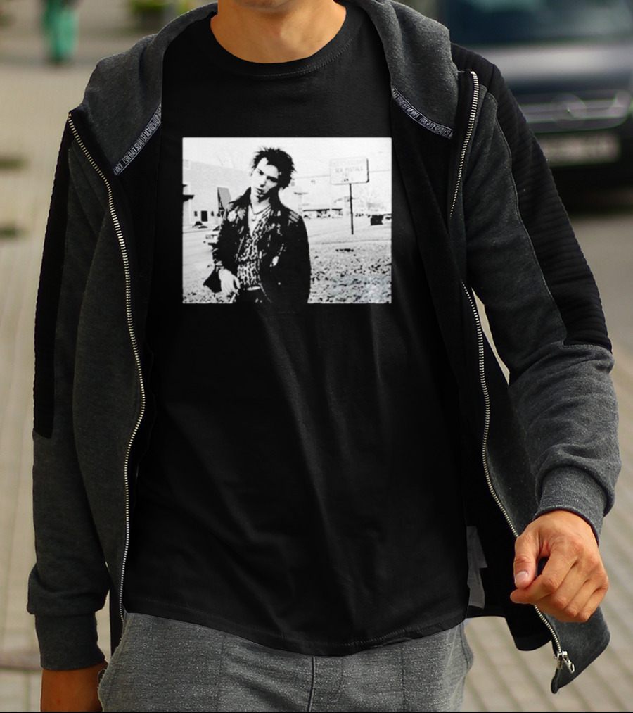Sex Pistols Babylon Sid Vicious Street Scene Retro Punk Style T-Shirt