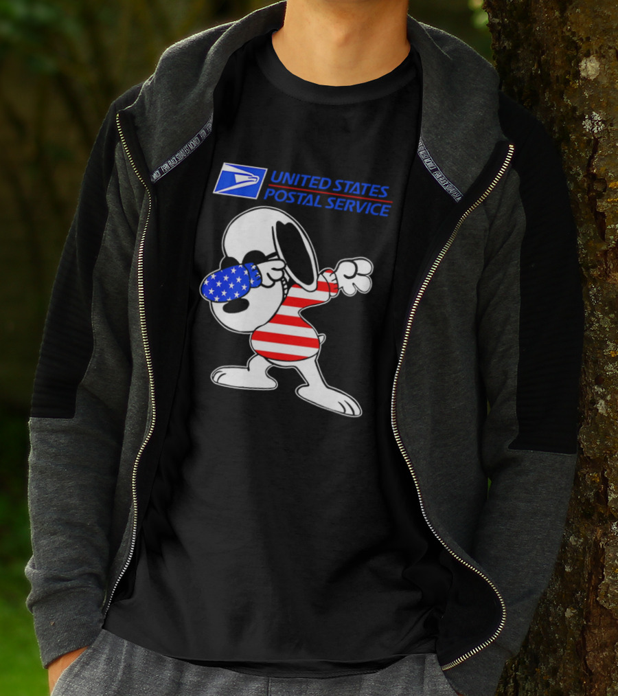 USPS United States Postal Service Snoopy Dabbing American Flag T-Shirt