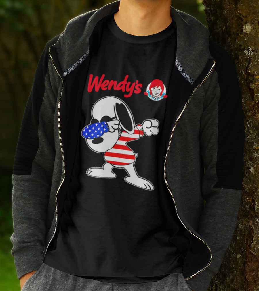 Wendy’s Snoopy Dabbing American Flag Stripes T-Shirt