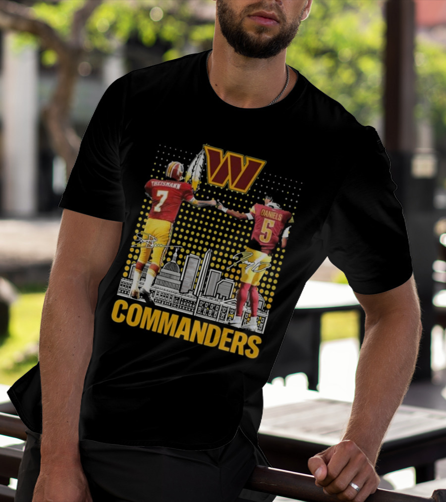 Commanders Theismann Daniels Football Signatures T-Shirt