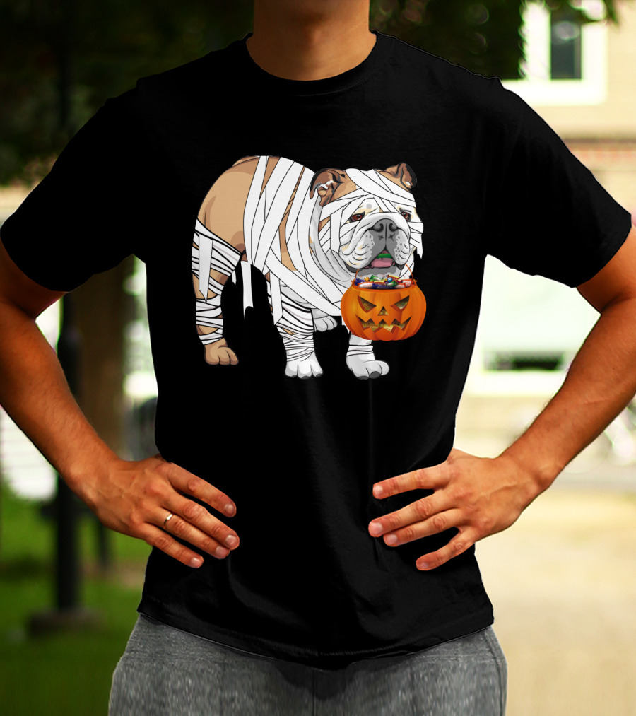 Halloween Bulldog Wrapped As Mummy Holding Pumpkin Candy Bucket T-Shirt