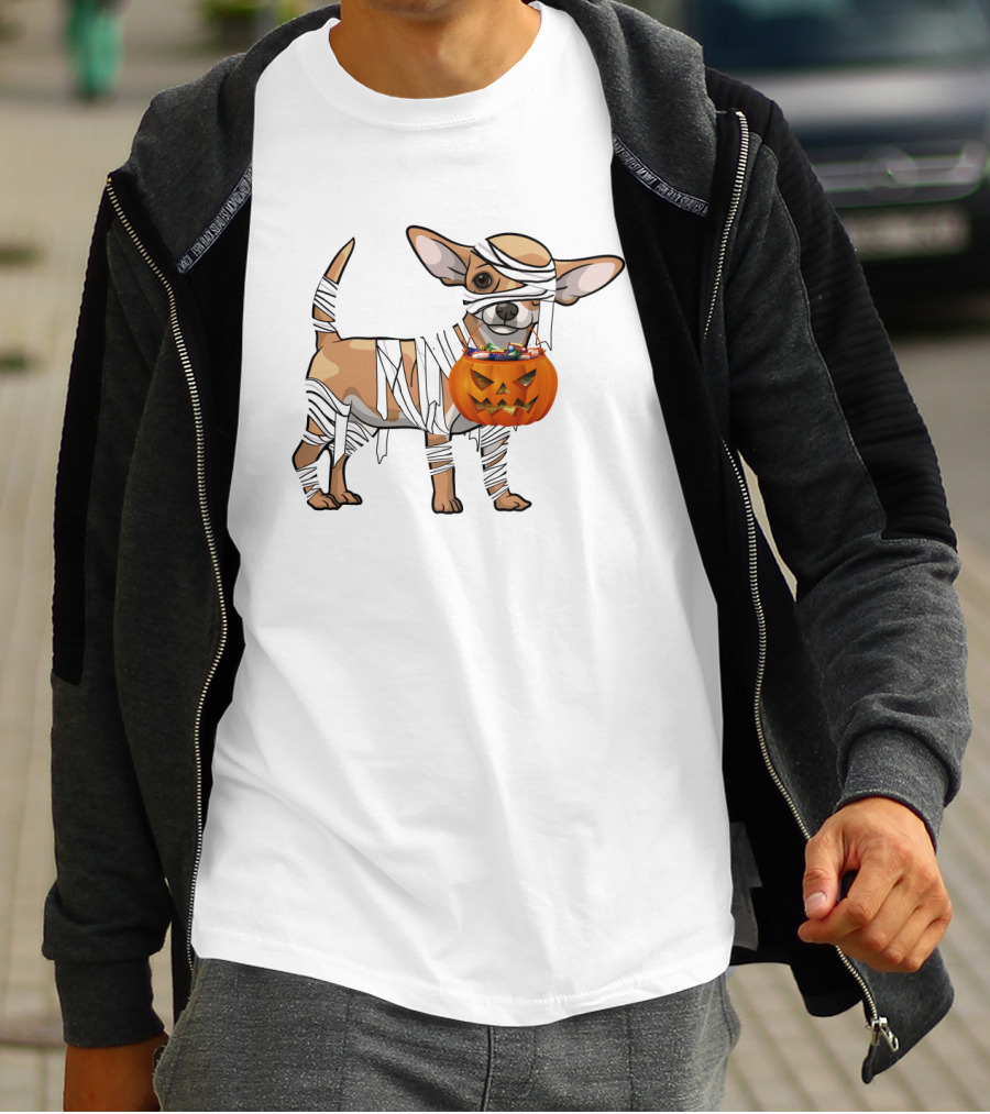 Halloween Wrapped Chihuahua With Pumpkin Bucket T-Shirt