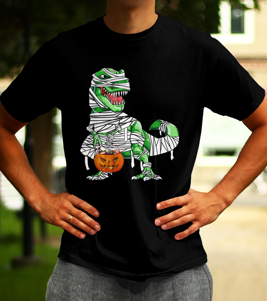 Halloween Pumpkin Mummy Dinosaur With Candy Bucket T-Shirt