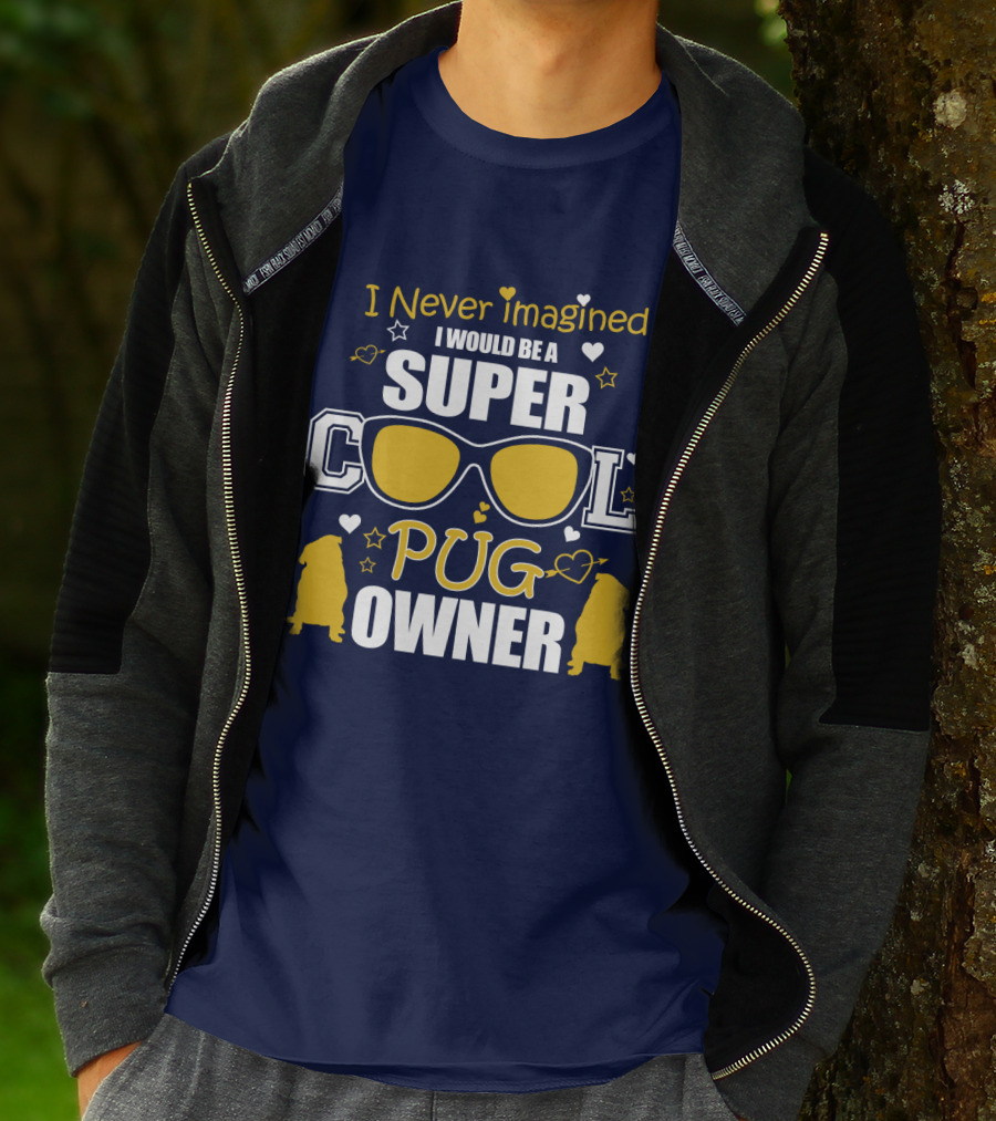 Super Cool Pug Owner With Sunglasses And Heart Accents T-Shirt