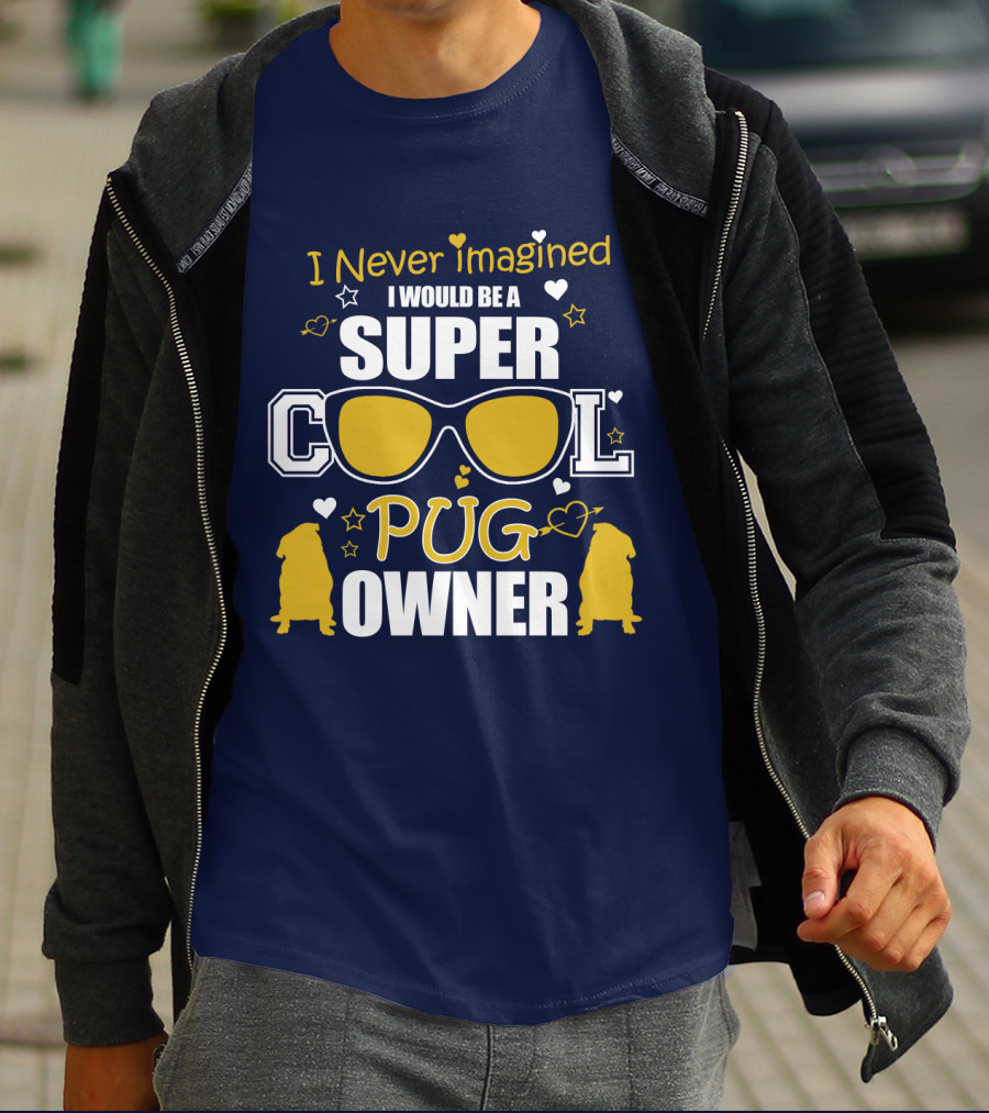 Super Cool Pug Owner With Sunglasses And Heart Accents T-Shirt
