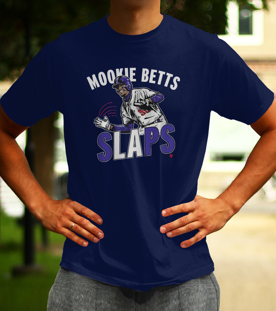 Mookie Betts Slaps Baseball Action T-Shirt