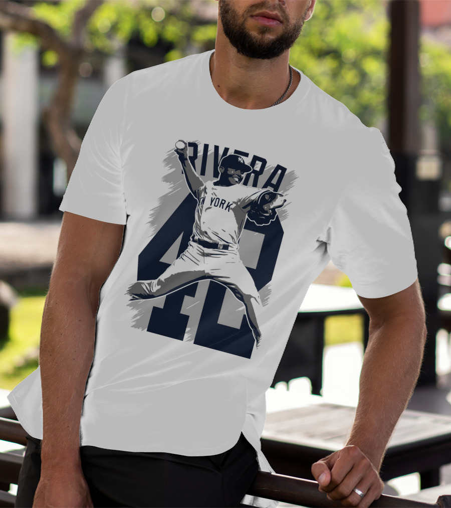 Rivera 42 New York Yankees Baseball Legend T-Shirt