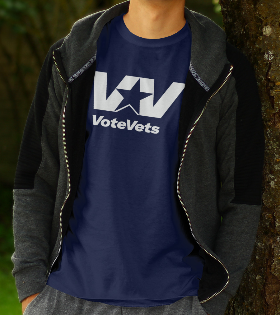 VoteVets Star Logo Promoting Veterans Engagement T-Shirt