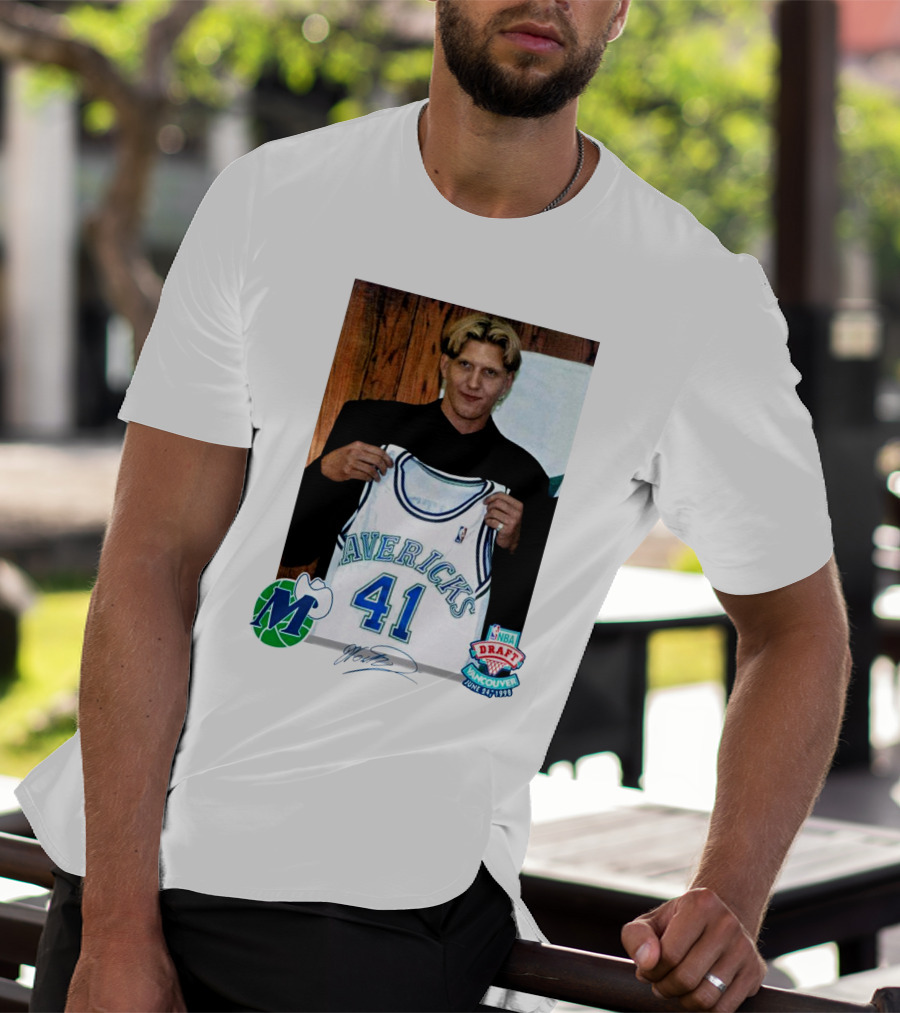 Dirk Nowitzki Mavericks NBA Draft Vancouver June 24 1998 T-Shirt