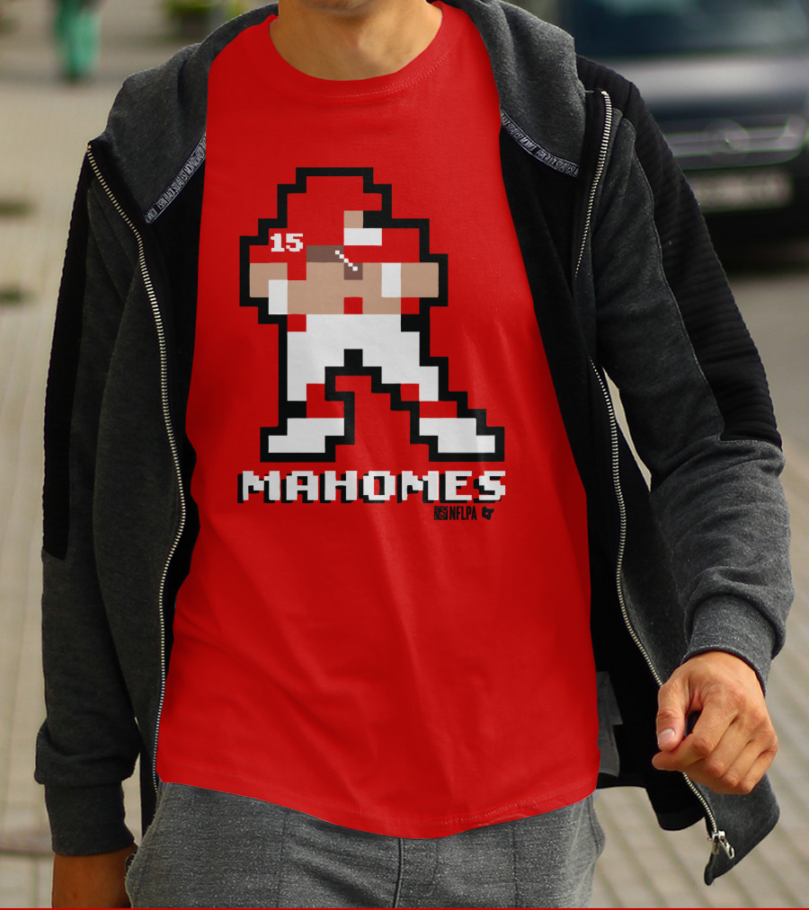 Patrick Mahomes 8 Bit NFLPA Pixelated Player T-Shirt