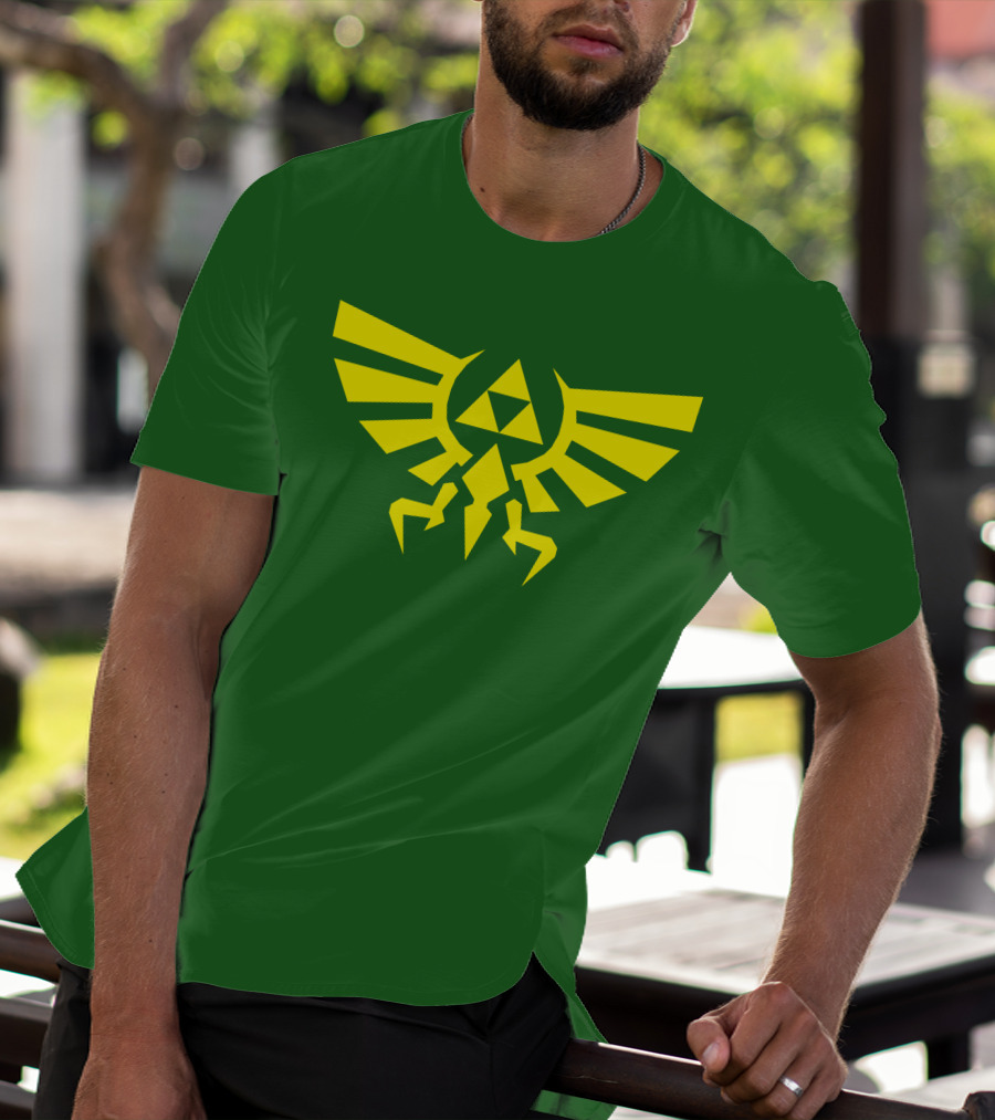 Triforce Hylian Crest And Cargo Shorts T-Shirt