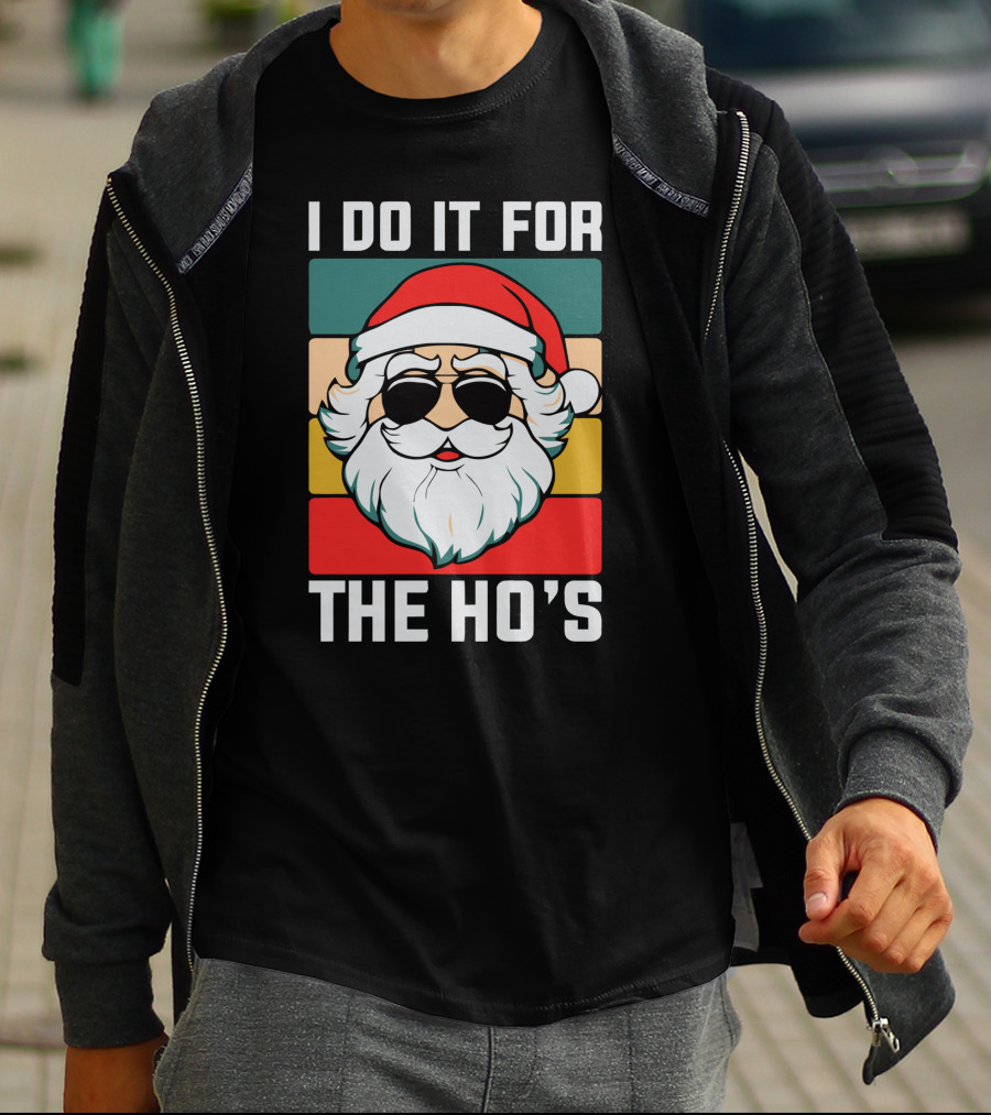 I Do It For The Ho's Christmas Santa Retro Sunglasses T-Shirt