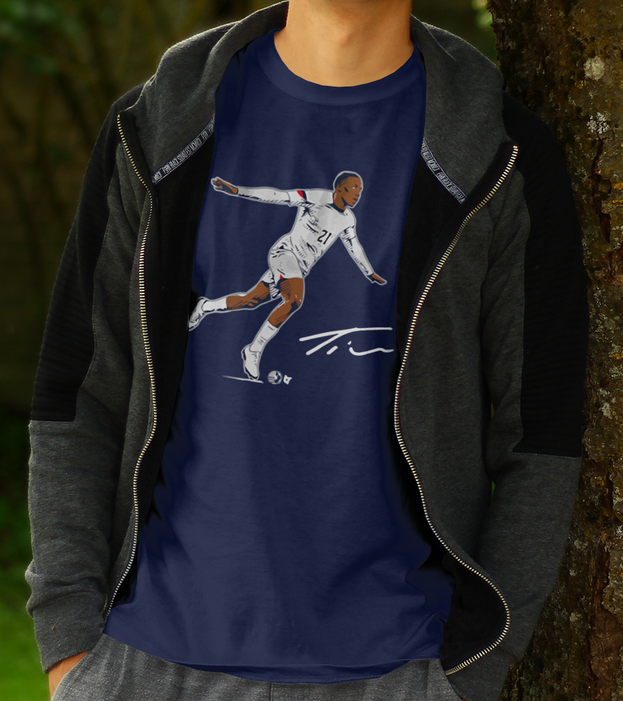 Timothy Weah Signature Soccer Art With Player 21 And Tim Autograph T-Shirt
