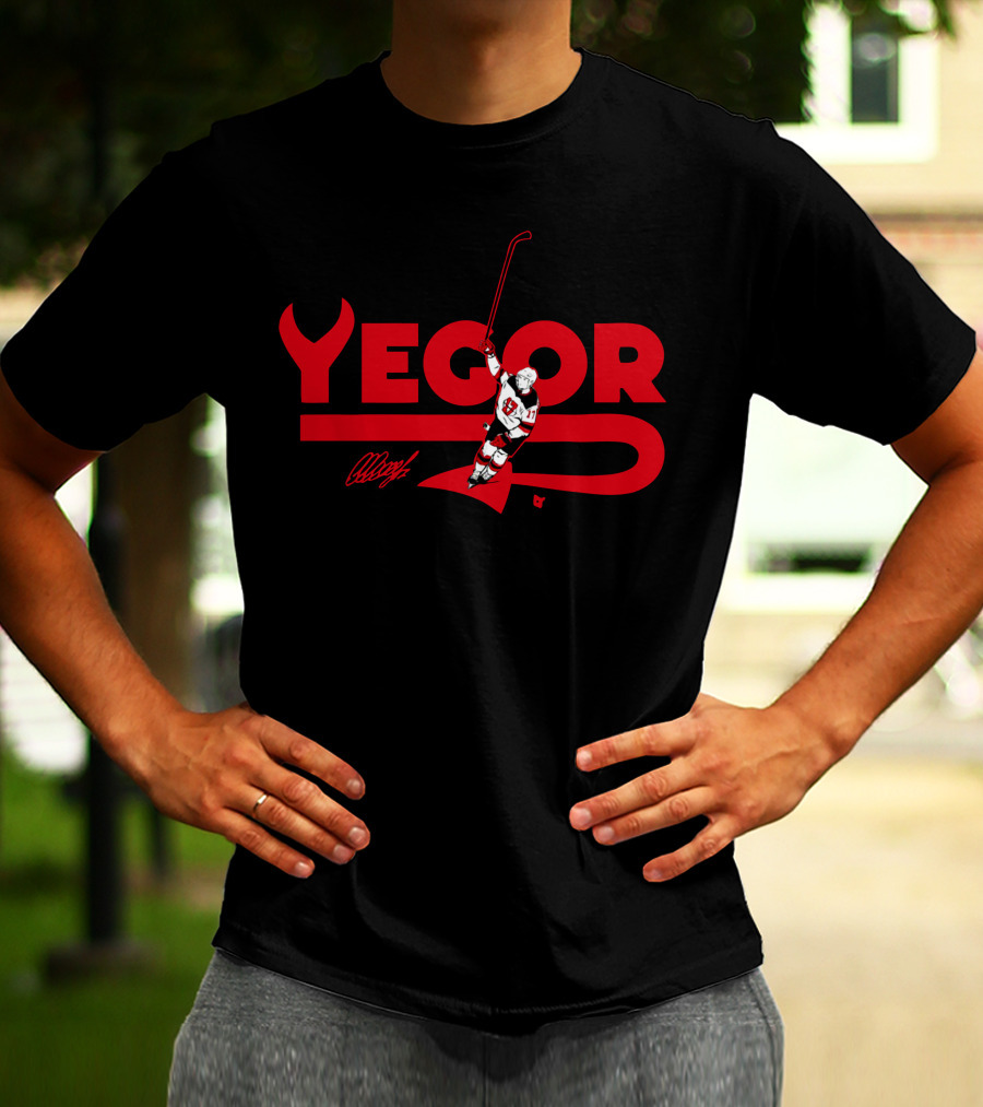 Yegor Sharangovich Celly Hockey Celebration T-Shirt