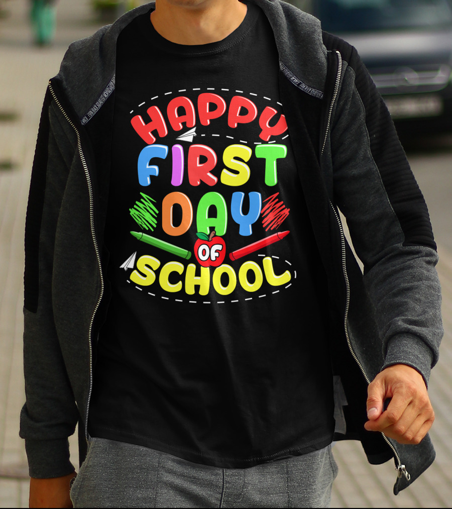 Happy First Day Of School Back To School Teachers Students Colorful Crayons Apple T-Shirt