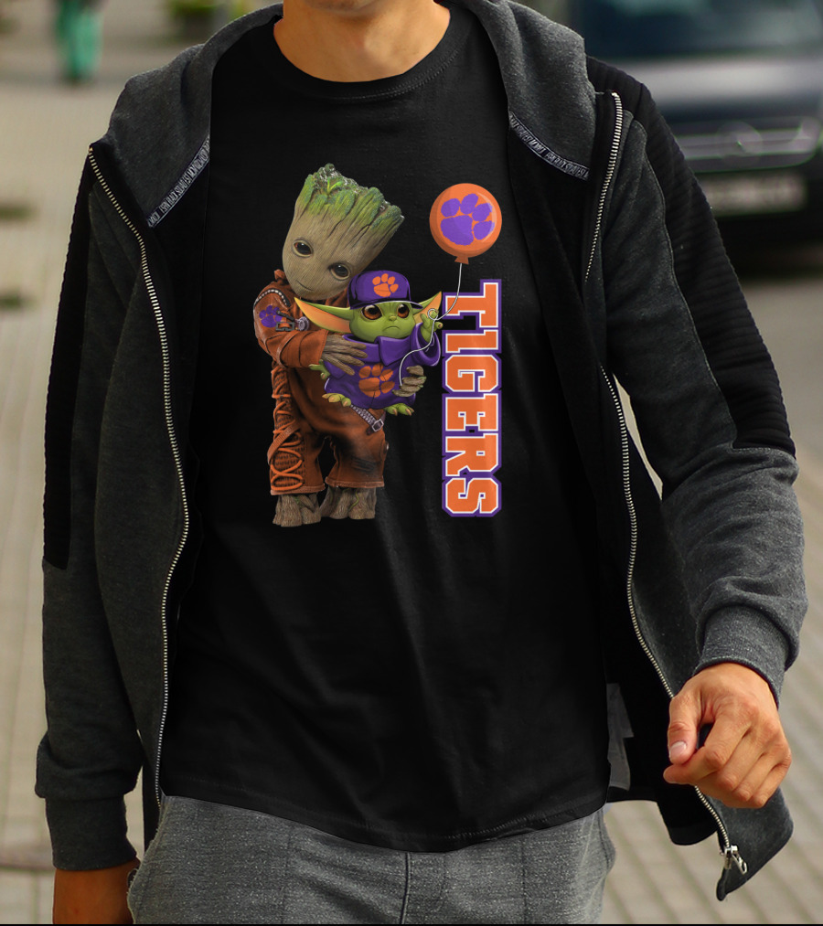 G&Y Clemson Tigers Balloon Guardians T-Shirt