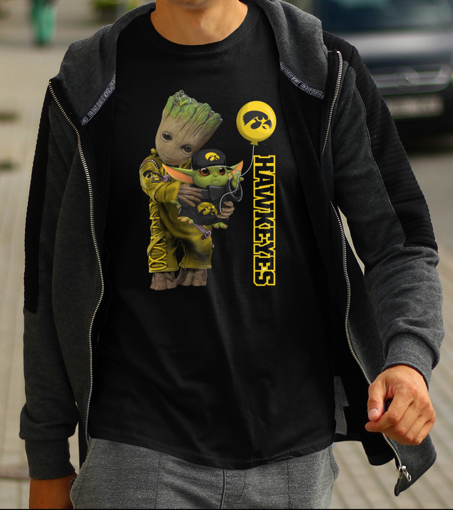 G&Y Iowa Hawkeyes Groot And Baby Yoda Balloon T-Shirt
