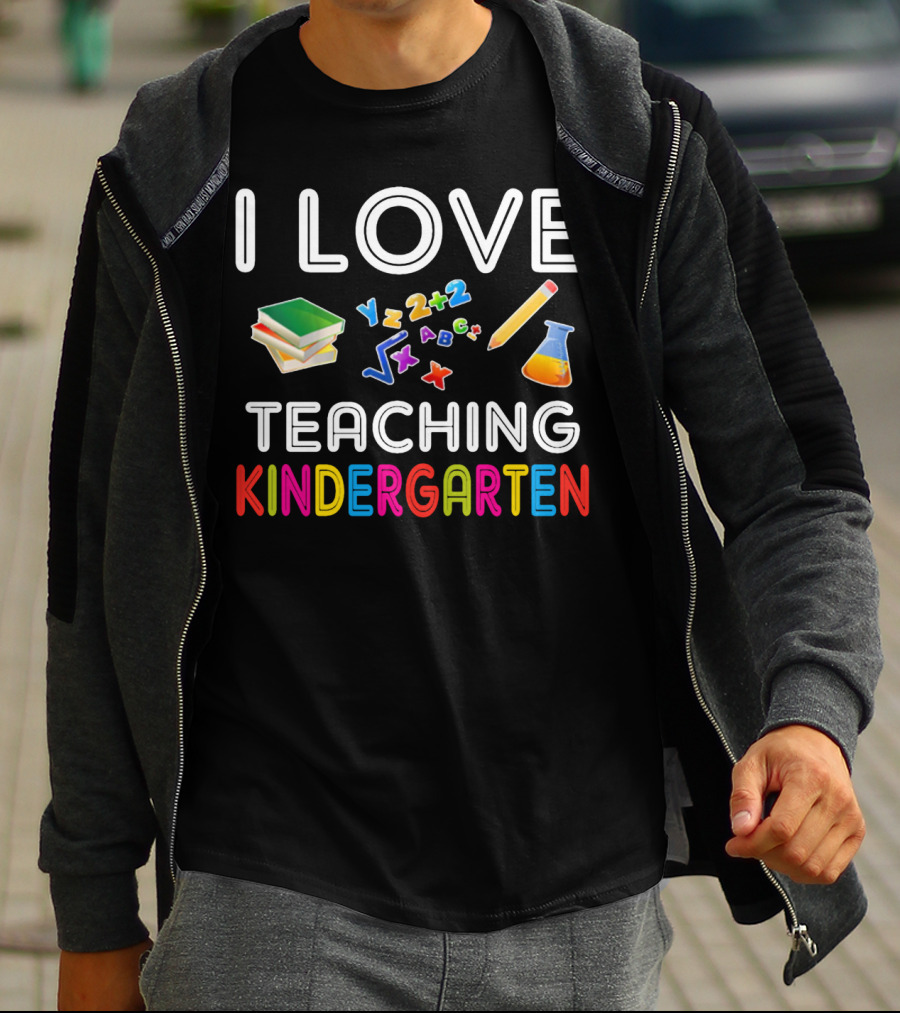 I Love Teaching Kindergarten Books Letters Numbers Pencil Flask T-Shirt