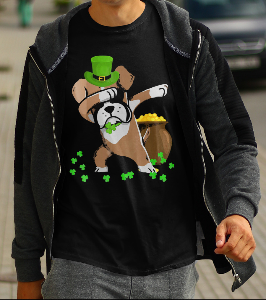 Boxer Dabbing St Patricks Day Dog With Leprechaun Hat And Pot Of Gold T-Shirt