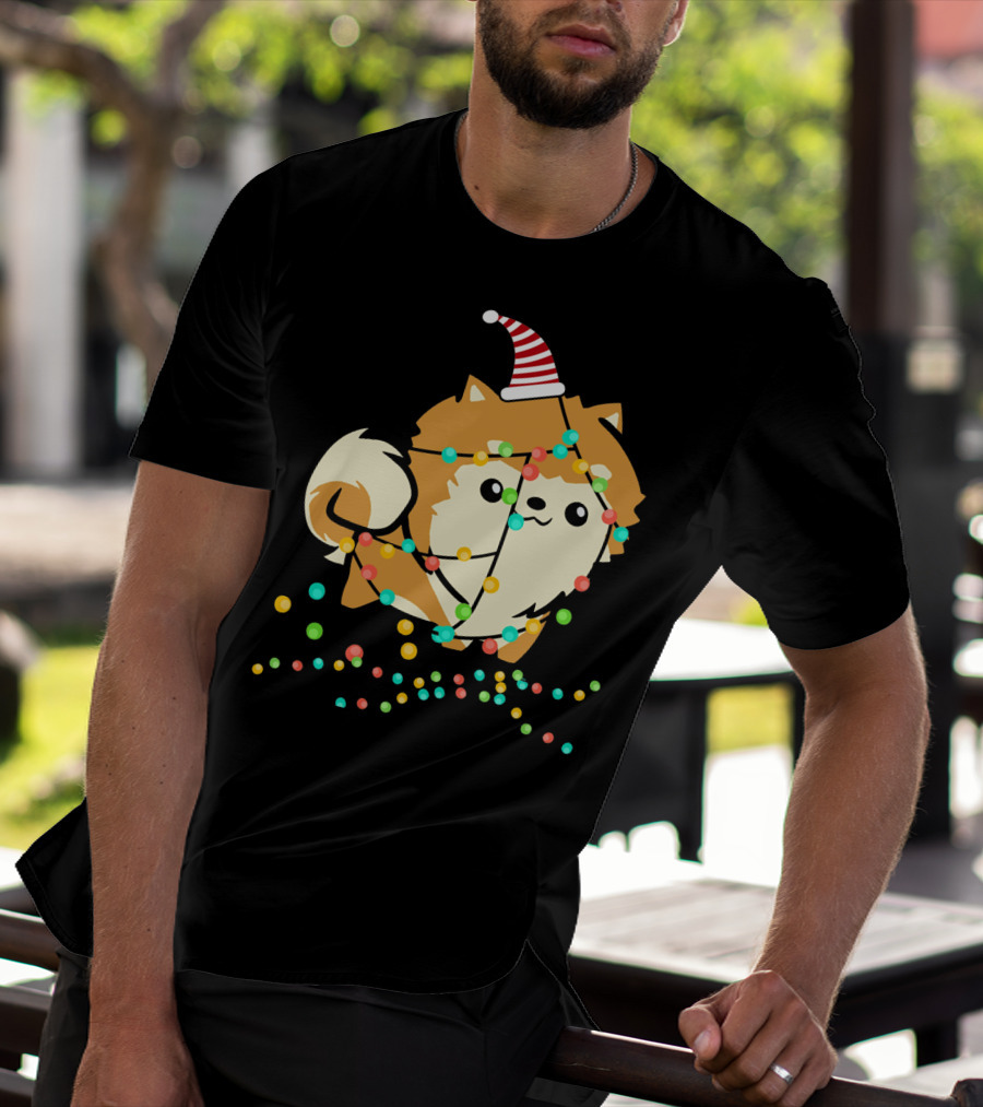 Christmas Lights Pomeranian Santa Hat T-Shirt