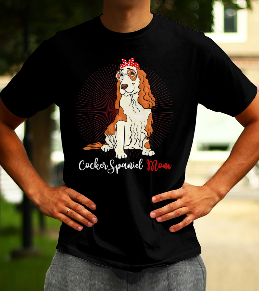 Cocker Spaniel Mom With Glasses And Red Polka Dot Bandana T-Shirt