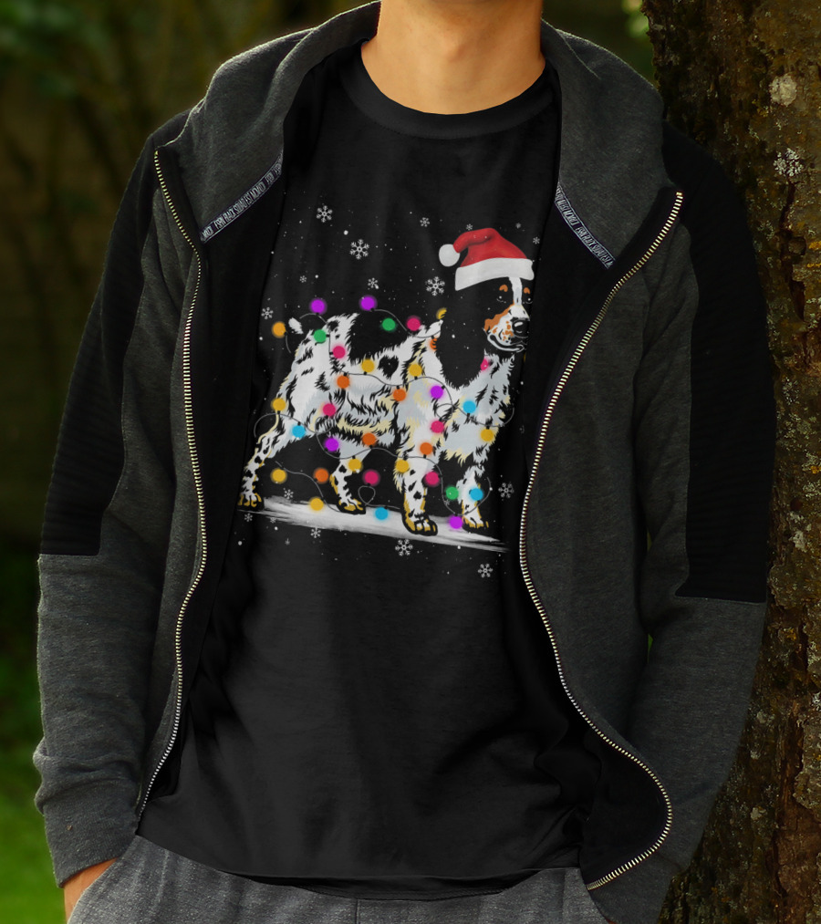 Cocker Spaniel Santa Hat Christmas Lights Snowflakes T-Shirt