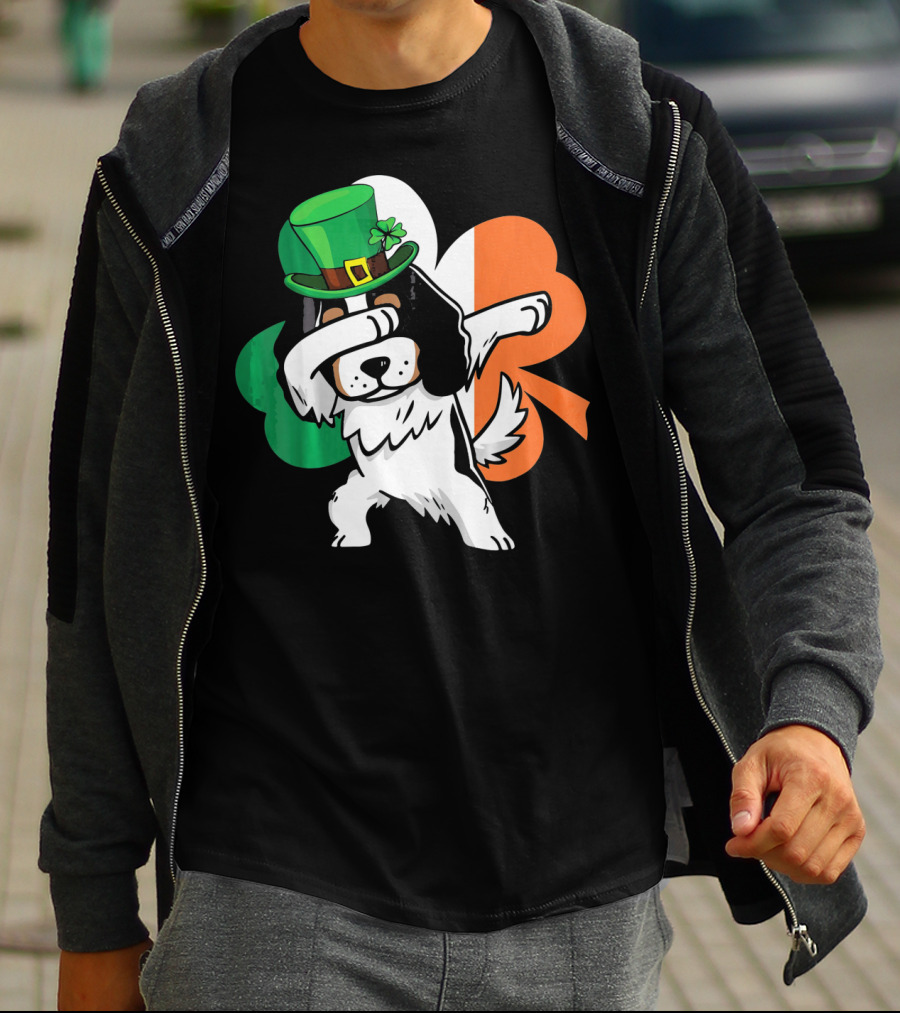Cavalier King Charles Spaniel Dabbing Irish Clover St Patricks Day T-Shirt