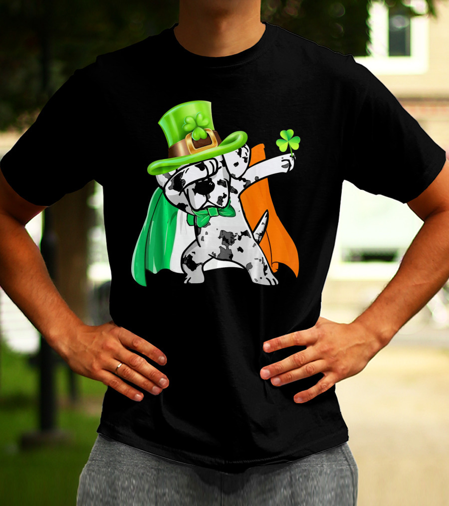Dabbing Great Dane Irish Flag Shamrock Hat Cape T-Shirt